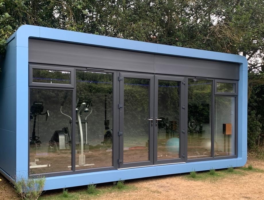 Smartpodspaces's tweet photo. Our Pods are quick and easy to install, with none of the mess and inconvenience involved with building works. We can create home office pods, dog grooming pods, gym pods or whatever you fancy.
#SmartPods #modularbuilding #workfromhome #work #gardenoffice #gym #smartspaces https://t.co/Ej7MQ9fnOj