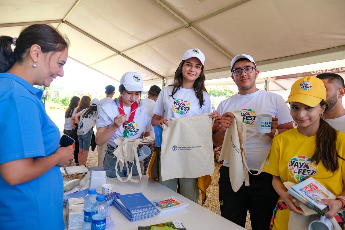UNinAzerbaijan's tweet photo. On the 2nd day of #UNSDGCamp, #youth had a glimpse of projects implemented by @FAOAzerbaijan on #environmentalissues to achieve #sustainableagriculture, as well as, @IomAzerbaijan projects on renovating traditional #watersupplies & #integratedruraldevelopment 4 #IDP communities. https://t.co/Gi8mRJvgAK