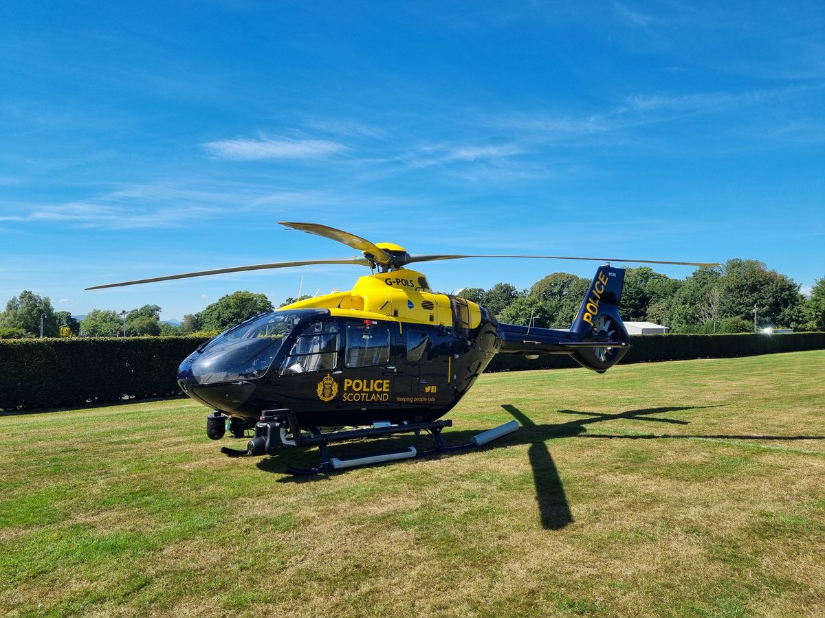 PSOSCollege's tweet photo. We got a visit from @polscotair at Tulliallan last week and what a beautiful day it wasπ. #PoliceAirSupport https://t.co/bFHNCWhskI