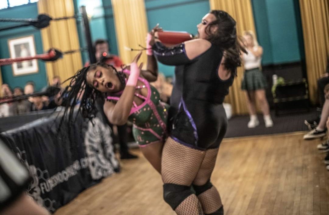 FutureShockWres's tweet photo. At #FSW18th:Part I @ItsTaonga & @giaprowres went to war over the FutureShock Women's Championship in the main event. A Last Woman Standing match that left jaws on the floor over & over.
Coming soon to FutureShock on demand.
https://t.co/uITLv4Sl1U https://t.co/Ym2jazYjH8