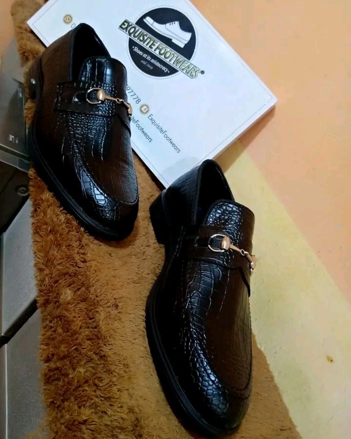 Exquisite Footwears tweet media