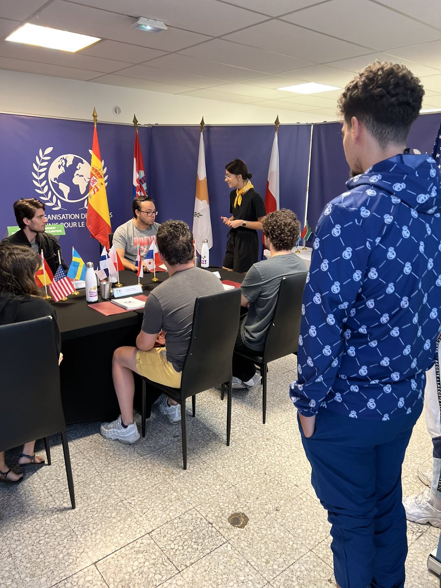 La Maison des jeunes se déplace aux Fleurs de #Grasse !
♻️ Les 12m3 d’escape game #environnement #biodiversite et #ChangementClimatique de @GADDICTION06 métamorphosent la Salle Schoelcher.
♻️ Une expérience, soutenue par le <a href="/prefet06/">Préfet des Alpes-Maritimes🇫🇷</a> et la <a href="/villedegrasse/">Ville de Grasse</a>, qui fait sensation !