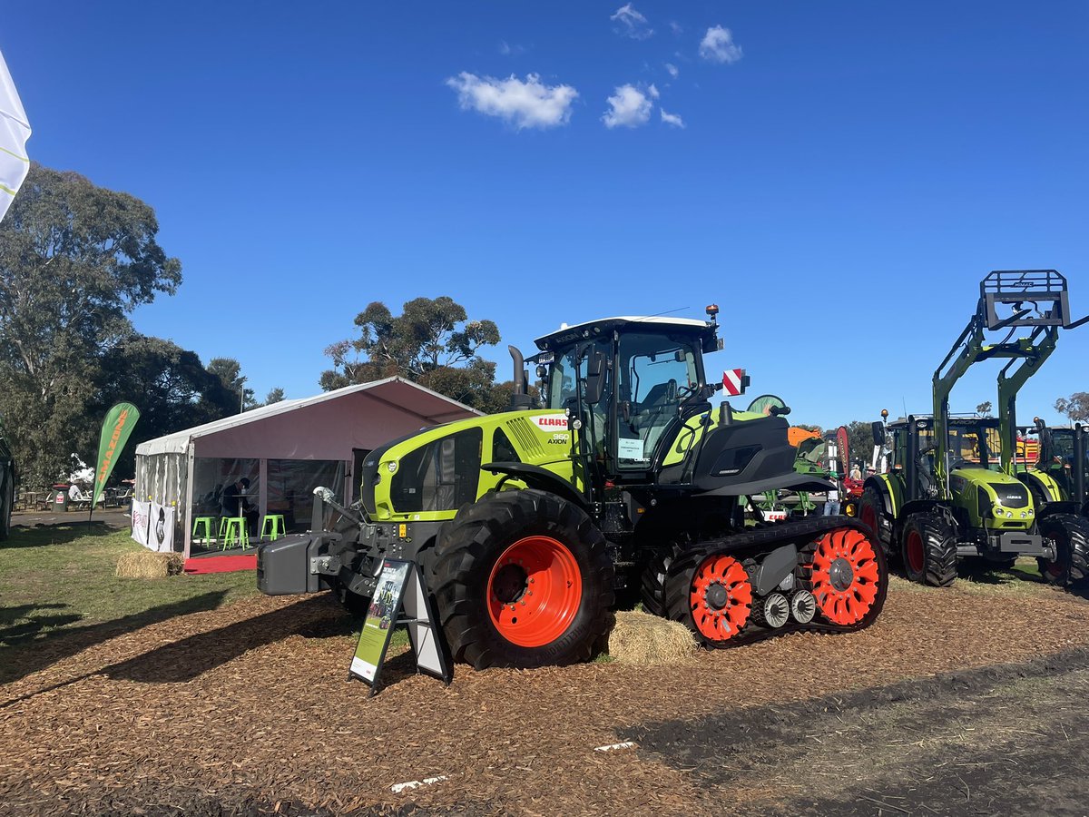 CLAAS_JamesH's tweet photo. Busy few days at AgQuip field days. Last day tomorrow so call by and say G’day https://t.co/uXD5nLimbu