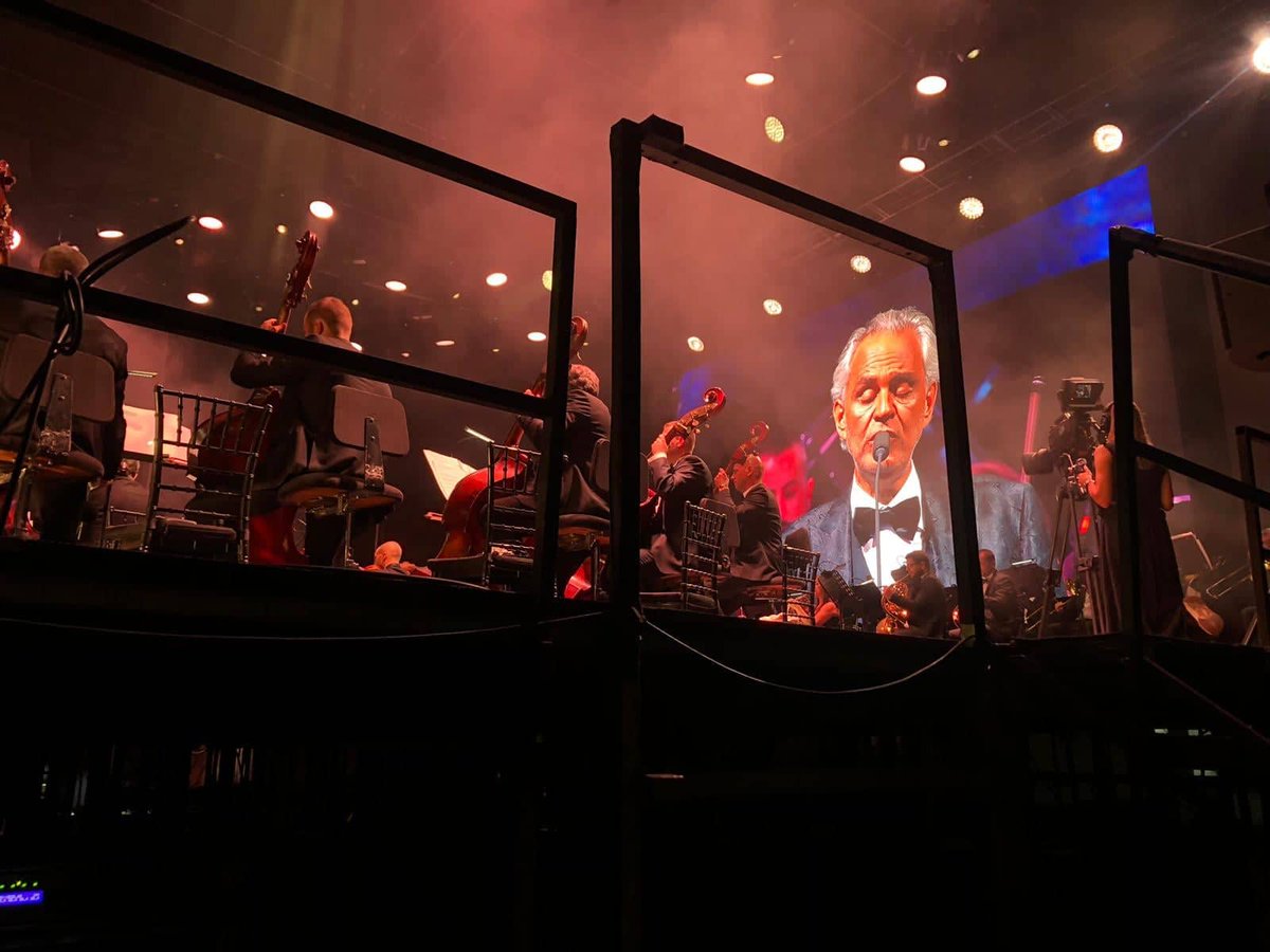 Delta_Classic's tweet photo. The summer in pictures with @AndreaBocelli. We contibuted to the success of the concert in Belgrade.
#DeltaClassic #AndreaBocelli #livesound #Microphone  #ClassicalMusic  
@SCHOEPSmics @DPAmicrophones @shure https://t.co/JBSF17d8VE