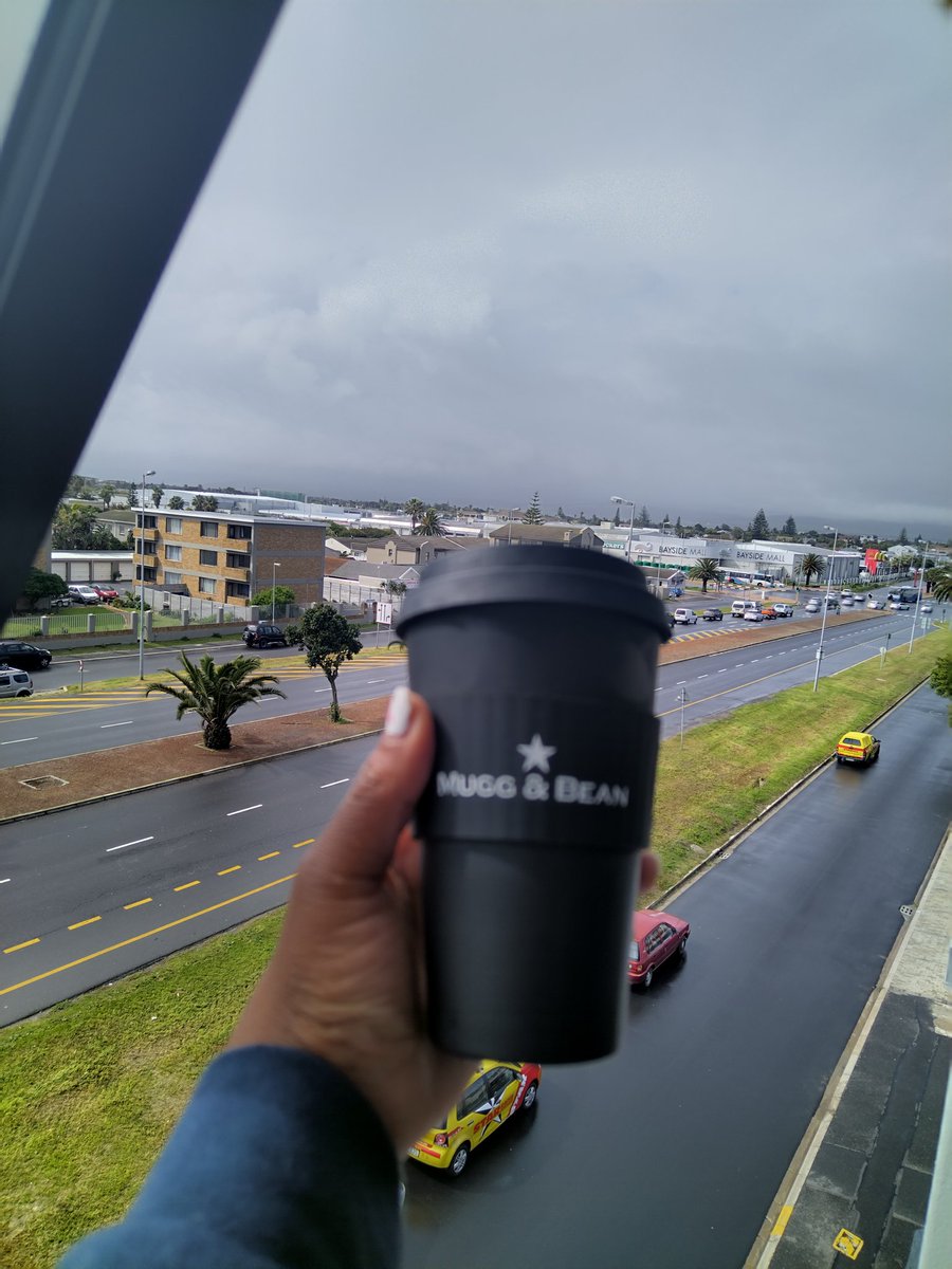 ThabileSMhlungu's tweet photo. @Mugg_and_Bean #MuggShot π€βπ€ @Mugg_and_Bean https://t.co/tECrzCbWNy