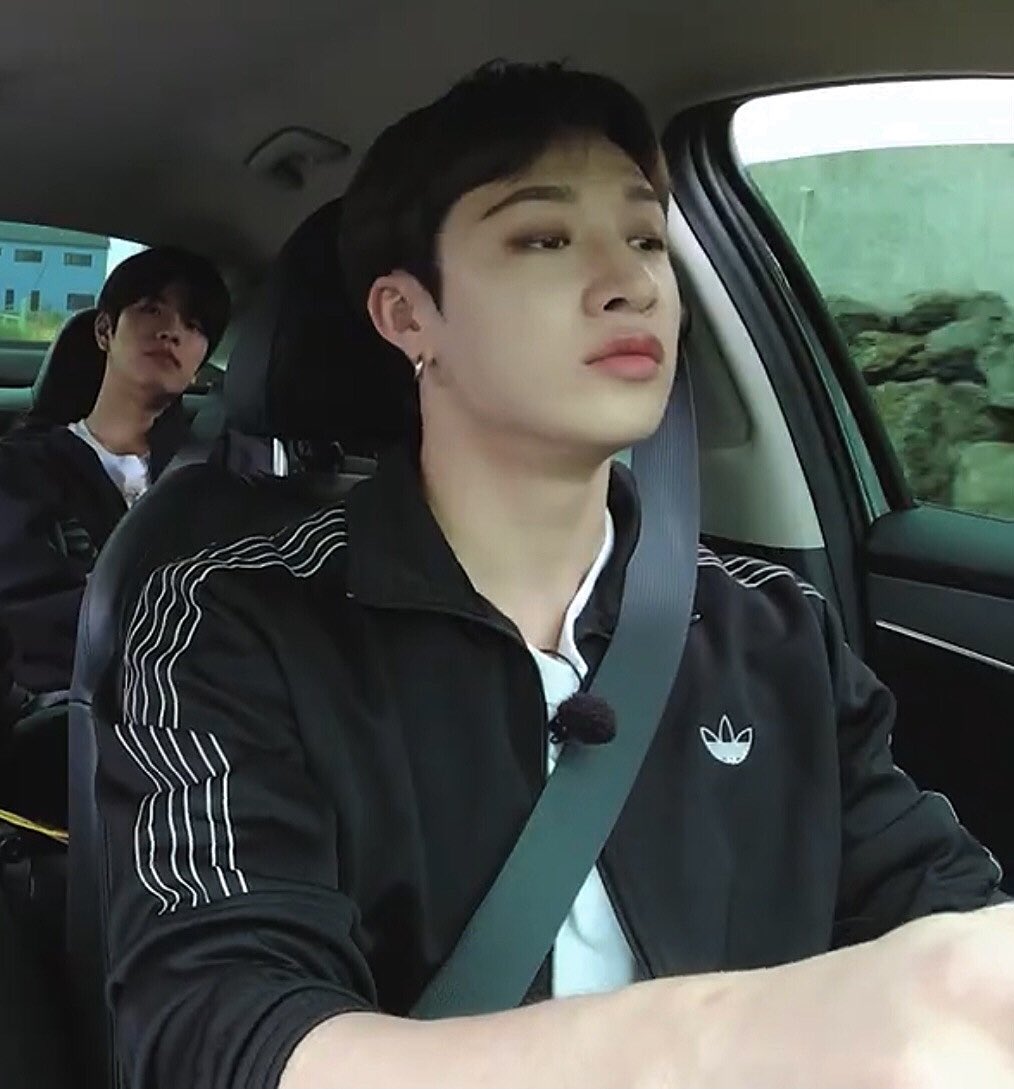 َ (@eb0ybchan) on Twitter photo 