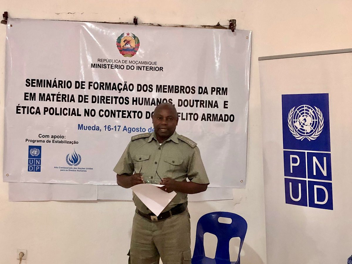 UNDPMozambique's tweet photo. 50 police officers from Mocimboa da Praia, Palma, Nangade, Mueda, Quissanga, Macomia #CaboDelgado #Mozambique trained on human rights &amp;ethics in context of armed conflict @UNDPMozambique #stabilization with @OHCHRMozambique @UNDPAfrica @ONUMocambique https://t.co/BJIAAaMt1h