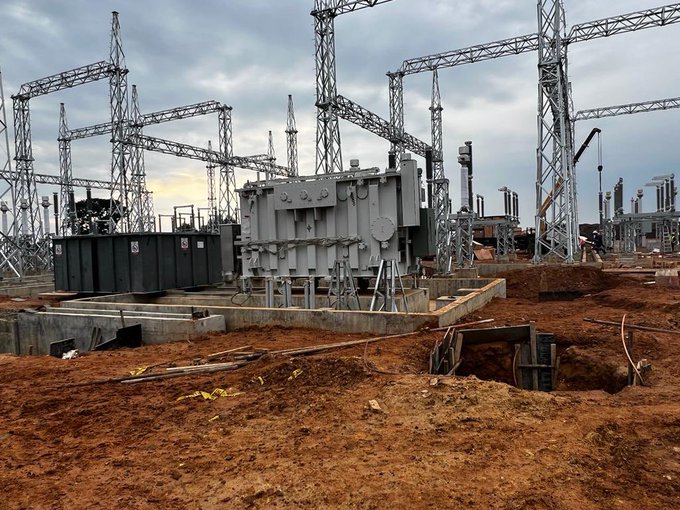 APTcoms's tweet photo. Progress at Kole, Gulu, Nebbi and Arua substations, components of the 132kV Grid Expansion and Reinforcement Project (GERP) which aims to extend the national power grid to Northern Uganda and West Nile for stable and quality power supply.
@uetcl
#AptDates https://t.co/nzwh0AVqE6