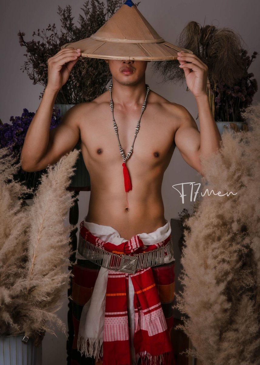 F17men's tweet photo. #onlyfan #ผ้าขาวม้า #โสร่ง จะมีใครซับไหม
#รับถ่ายงานภาพอาร์ต #รับสมัครนายแบบ https://t.co/sqk8kyb6XI