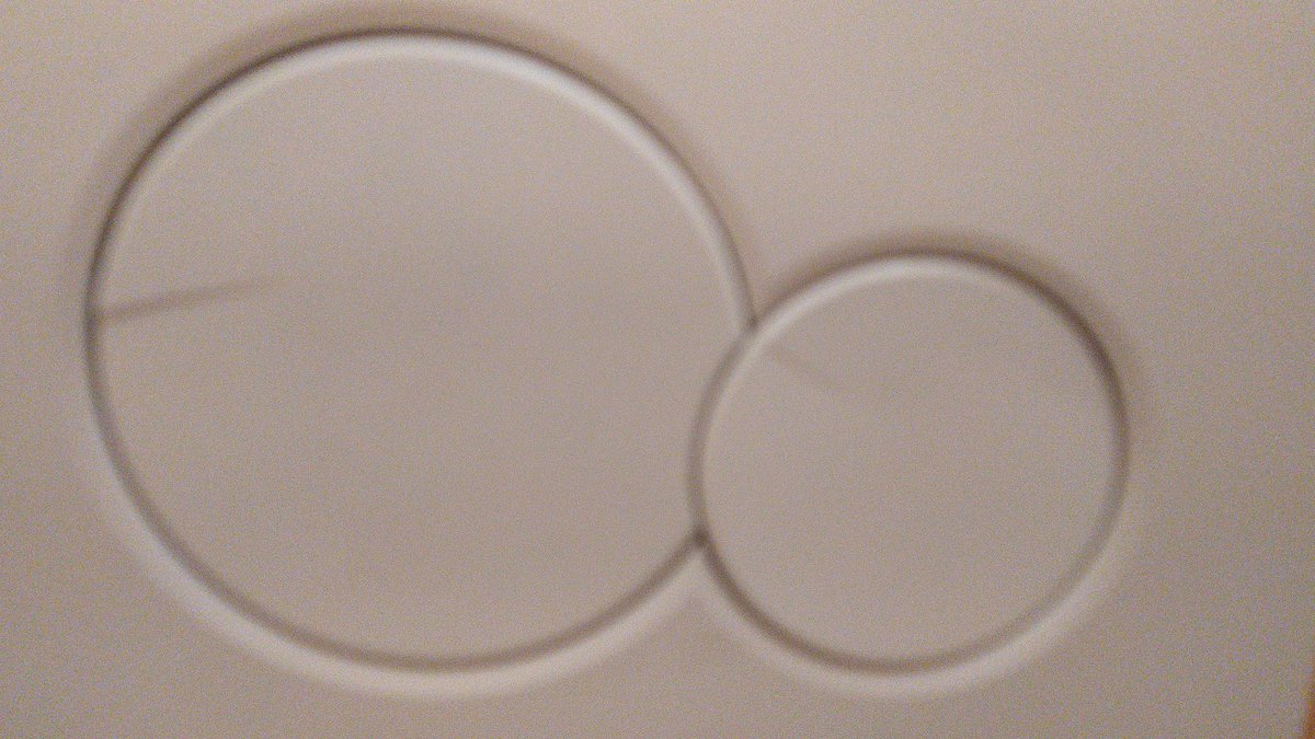 YISafe's tweet photo. #escaperoom #jugamos ? Donde estoy??? https://t.co/ZuziFH1jeW