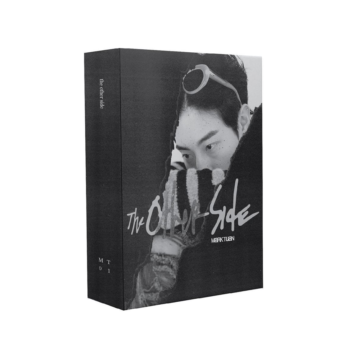 Warner_Music_Kr's tweet photo. “Mark Tuan (마크 투안) - the other side” 예약 판매 안내 

📢예약 판매 링크 
https://t.co/FRQ9PgygOk

#theotherside #faraway #theotherside_MarkTuan #MT1 #MarkTuan #Mark #마크 #마크투안 #段宜恩 #GOT7 #갓세븐 @marktuan @dnaofficial https://t.co/UYgbNei0y0