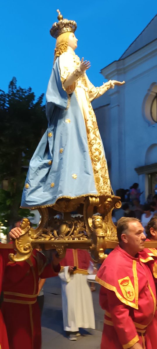 One for you <a href="/MariaExall/">maria exall</a> Meanwhile in Ravello