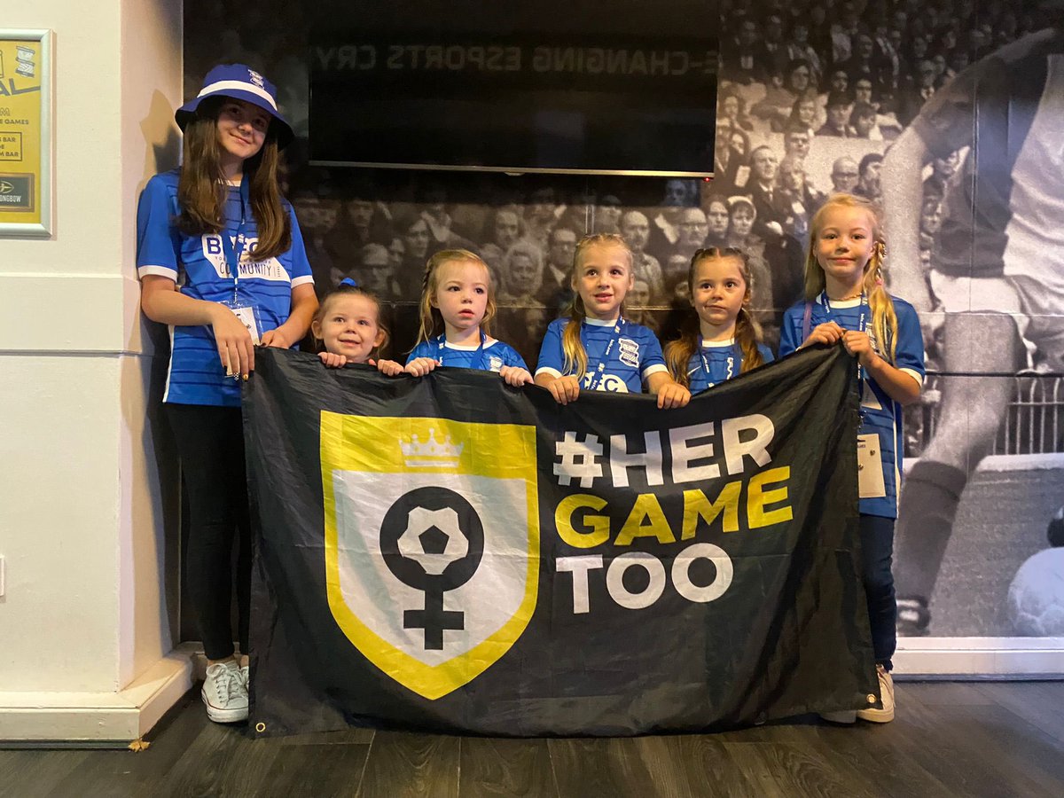 HerGameToo's tweet photo. Wonderful to see 6 young female football fans be part of the guard of honour for last night’s @BCFC fixture against @WatfordFC
We hope you all enjoyed! Thank you
@LoveBrumUK @SimkissGuy @AirborneMr @BCFC & #EsmesEssentials for giving the girls this opportunity 🥰 @HGTXBCFC https://t.co/qgdnMZ15vS