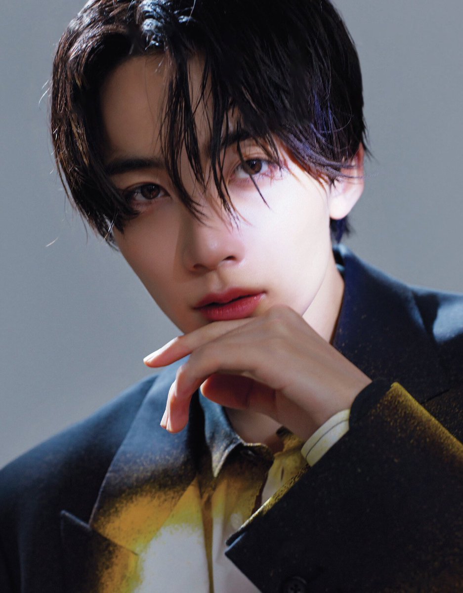 thinkeryjh's tweet photo. oh this magazine will be legendary https://t.co/9j0UXZq0FK