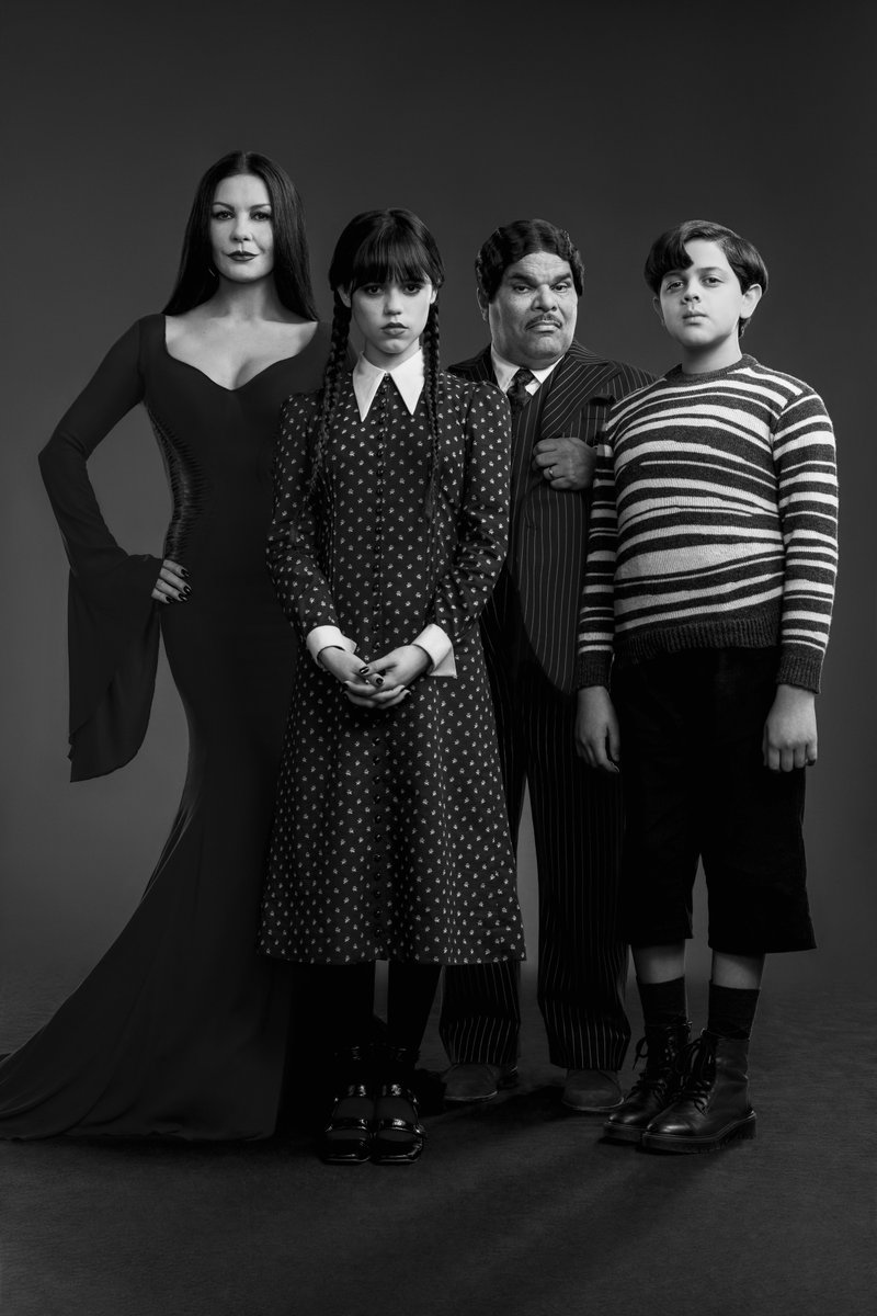NetflixUK's tweet photo. Catherine Zeta-Jones is Morticia.
Luis Guzmán is Gomez.
Isaac Ordonez is Pugsley.
Jenna Ortega is...

WEDNESDAY. Teaser coming later today. https://t.co/NvV6xnGAze