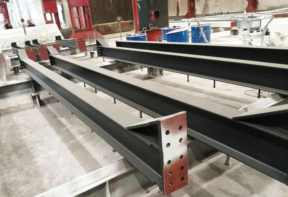 SPC_Paint's tweet photo. A mixture of #intumescent and #vessel work in our factory this week. Get in touch today to see if we can help you on your next #project - https://t.co/8flVSdABfu 

#industrial #industrialpainting #construction #protectivecoatings #structuralsteel #shotblasting #sheffield https://t.co/fOSTtAz9qk