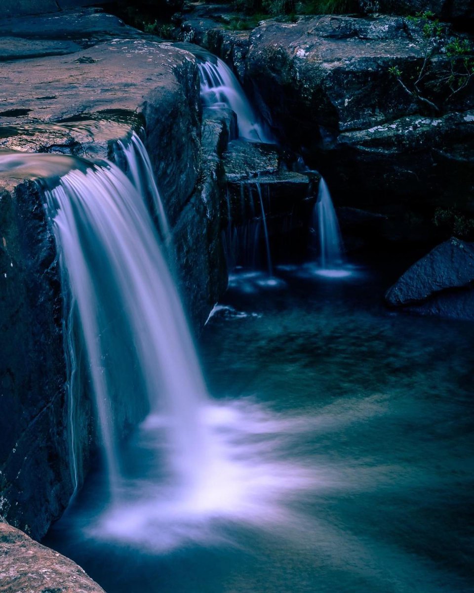 Waterfall Wednesday. The beautiful Jingga pool and falls. #jinggapool #jinggafalls #nswwaterfalls #visitnsw #waterfallsofaustralia #waterfallwednesday #placestogo #moodystyle #moodygrams #nswnationalparks #nswparks #longshutter #lazyshutters #waterfall_lover #nature_obsession #my