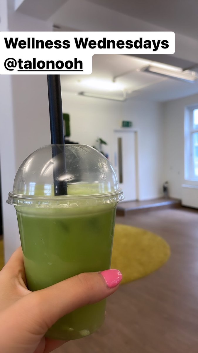 Wellness Wednesdays sponsored by a juice bar and massages (booked for 3.15 but not pictured) <a href="/TalonOOH/">Talon</a>. 

The office is buzzy today, we’ve had a presentation from <a href="/blowUPmediaUK/">blowUP media UK</a> in person and everyone’s now sipping on their smoothies - back to the office working done right.