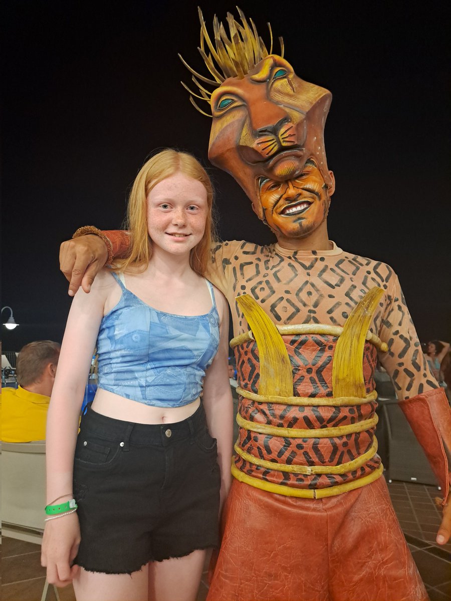 jamie5815's tweet photo. And just like that we have a 12 year old,my bestest little person happy birthday #weeamy 🤩 https://t.co/1wLb99p8kU