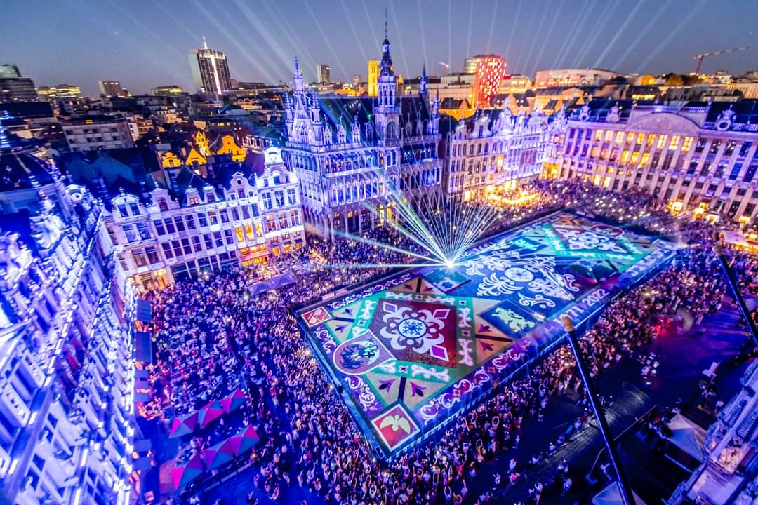 ArBelgian's tweet photo. اذا لم تراها على الواقع هذه بعض الصور الاستثنائية 
للمصور  Eric Danhier
#Brussels 
#Bruxelles https://t.co/8m8zRkEdBq