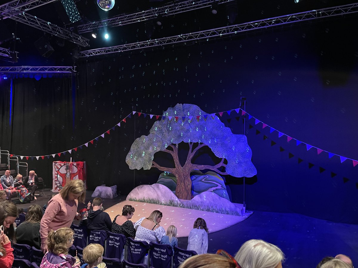 Julia Donaldson @ #edfringe  
Excited!