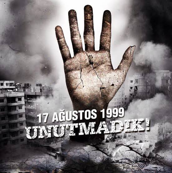 Yaşanan büyük deprem felaketinde hayatını kaybeden tüm vatandaşlarımızı rahmetle anıyor, yakınlarına sabır diliyorum.. #17AgustosDepremi #45saniye