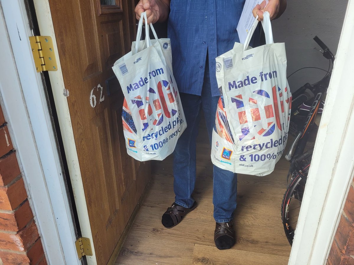 Response_Bolton's tweet photo. Delivery came in yesterday afternoon and we managed to get everything organised before home time 🥳 Food went out this morning to some very happy families 🥰 https://t.co/SMzrxeRXaf