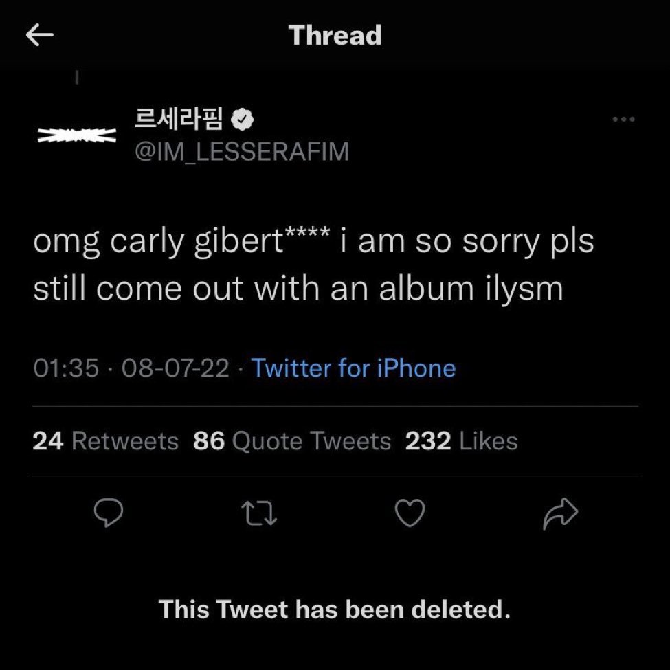 ssamudandan's tweet photo. does anyone remember when yunjin did this 😭 https://t.co/LB8c6z0RvS