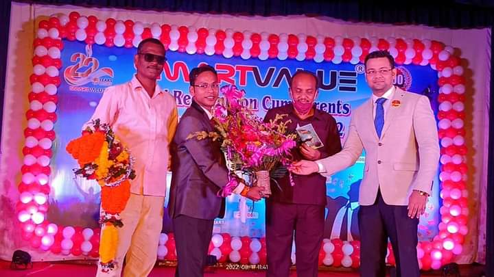 pravat_mla's tweet photo. ଉପସ୍ଥିତ ମାନ୍ୟଗଣ୍ୟ ଅତିଥି ଗଣ, ସଜ୍ଜନ ମଣ୍ଡଳୀ ଏବଂ @SmartValueର ସମସ୍ତ କର୍ମଚାରୀ ତଥା କର୍ମକର୍ତ୍ତା ମାନଙ୍କୁ ଆନ୍ତରିକ ଶୁଭେଚ୍ଛା ଓ ଧନ୍ୟବାଦ ଜଣାଉଛି।🙏
#22YearsOfGlory 💐 #SmartValue 👍 https://t.co/ANzShPkjtP