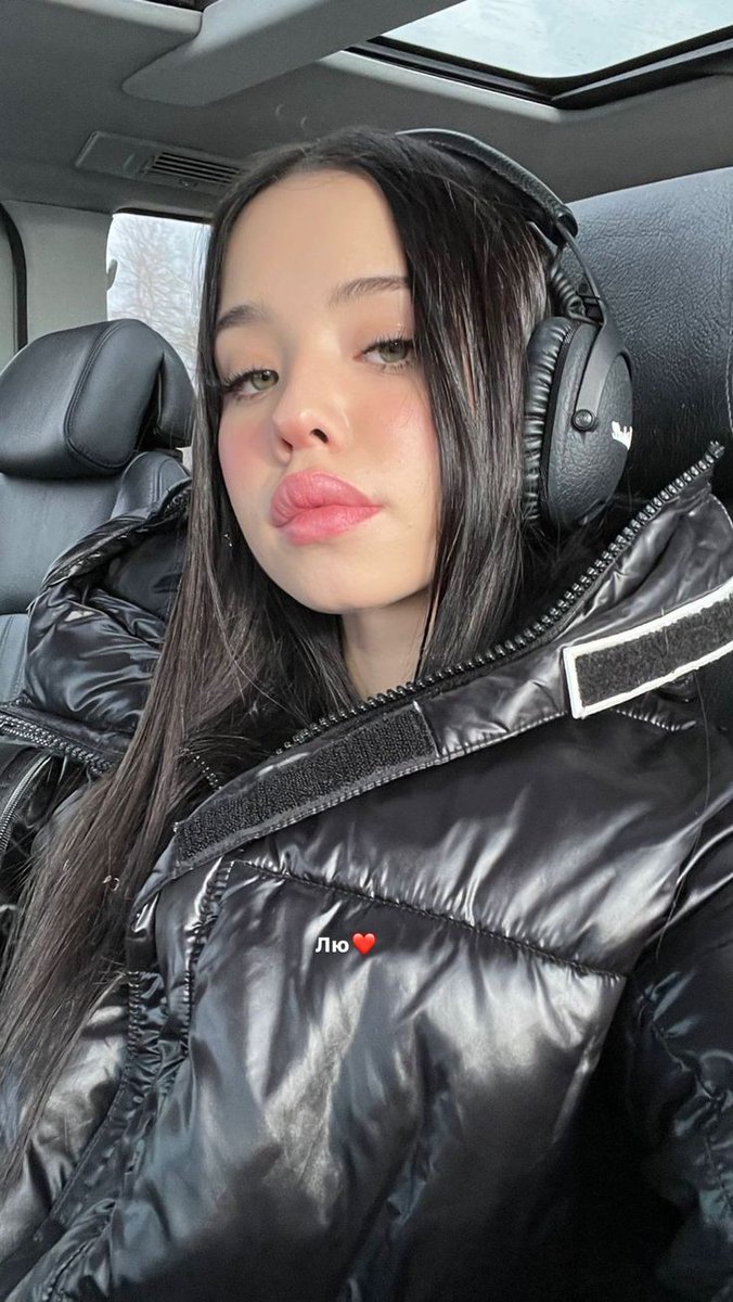 lynacom2000's tweet photo. сегодня у меня состоится важный разговор с одним человеком, который в корне поменяет наши взаимоотношения.

честно, не строю никаких ожиданий и мечт на этот счёт, чтобы лишний раз не разочаровываться, и очень советую вам делать так же! 🤍

люблю вас! 🫶🏻 https://t.co/giXyfOxU4W