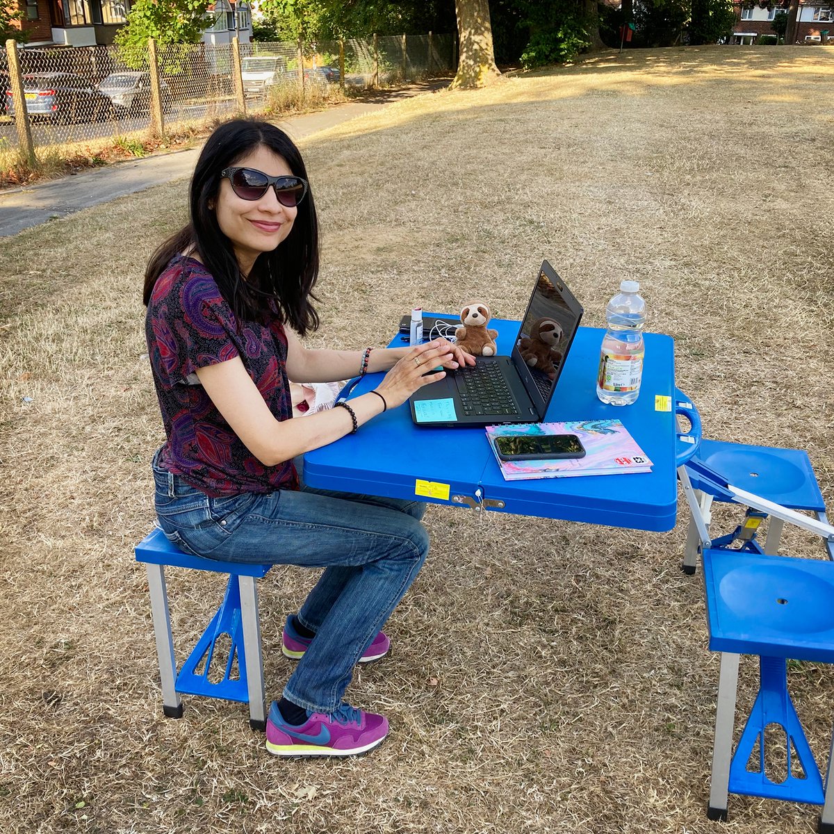 Tomorrow_Bird's tweet photo. Nice weather + work to do + park opposite your home + foldable picnic table =...
๐
#makethemostofthings #canttakeheranywhere https://t.co/Sjh6qqzLi7