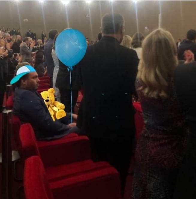 André Luiz on Twitter: "@carluxobolso Chora na cama que é lugar quente