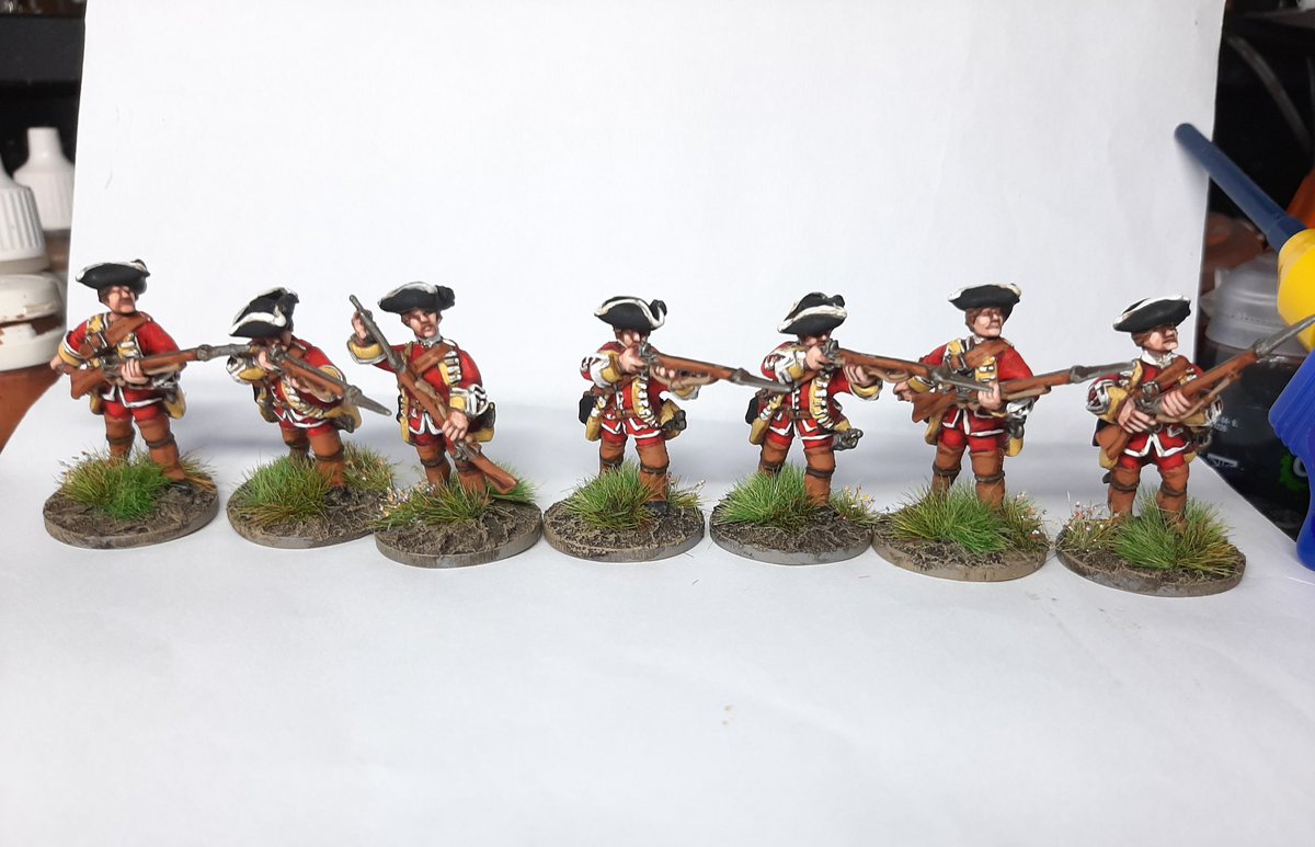 _EccentricMan's tweet image. Now with added highlights and basing these 7 give me 2 x 8 British Line for tonight's #SharpPractice game. Figures #GallopingMajor #FrenchIndianWar #spreadthelard
