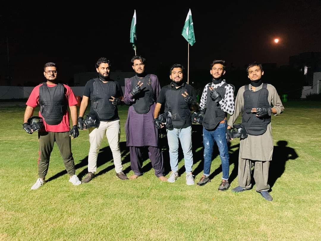 BattlefieldPai2's tweet photo. PaintBall field is Open, bring Your friends and have fun Playing PaintBall.
#BattlefieldPaintBall #PaintBallinLahore https://t.co/reArwceMLD