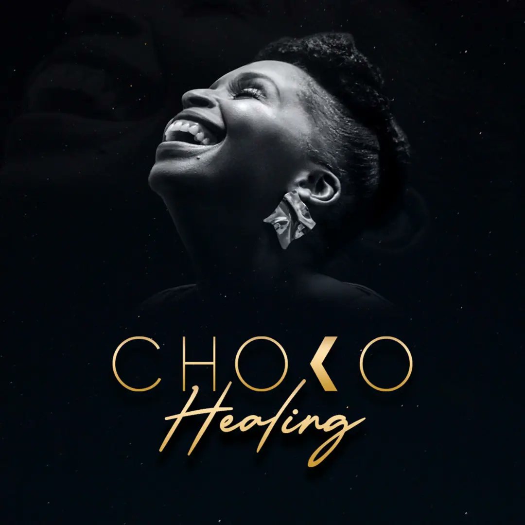 womenofnote_sa's tweet photo. Our #WCW is @Choko_Music . A Bloem girl doing big things locally and nationally.

Her achievements include :
2 music albums
1x SATMA winner
She is busy with her 2nd degree ( LLB ) while juggling work and family life.

Yesss girl💃
 #won22  #Mayibuye #WomensMonth #womenofnote2022 https://t.co/kd5Ujo939g