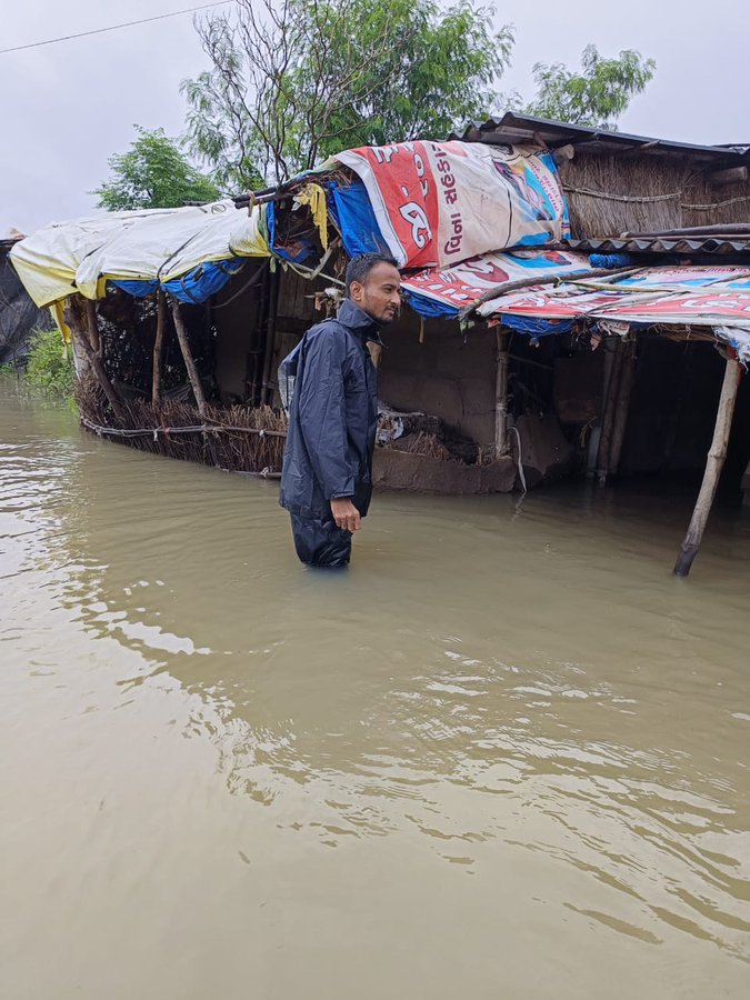 હડતાળ માં પણ પૂર ની સ્થિતિ માં રાહત/ સર્વે ની કામગીરી કરતા સુરત (કામરેજ) ના તલાટી મંત્રી શ્રી ઓ..
<a href="/GujPRHDept/">Panchayat, Rural Housing & Rural Dev. Department</a> <a href="/VtvGujarati/">VTV Gujarati News and Beyond</a> <a href="/Dhavalsinh811/">Dhavalsinh Solanki</a> <a href="/RonakABPAsmita/">Ronak patel</a> <a href="/abpasmitatv/">ABP Asmita</a> <a href="/devanshijoshi71/">Devanshi Joshi</a> <a href="/TCMBorsad/">બોરસદ તાલુકા તલાટી કમ મંત્રી મંડળ, બોરસદ</a> <a href="/surattalati/">Surat jilla talati mandal</a> <a href="/tcmmandavi/">માંડવી સુરત તલાટી કમ મંત્રી મંડળ</a>