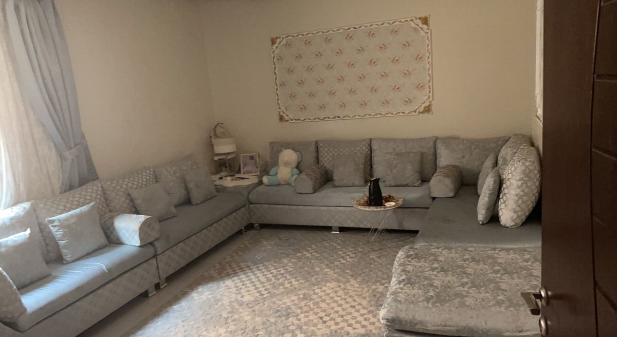 شراء اثاث مستعمل بالرياض ونقل العفش للتواصل ج 0506624296 شراء مكيفات مستعملة بالرياض 0506624296