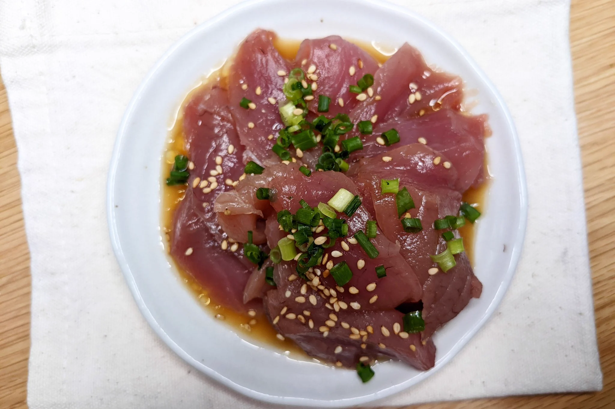 簡単な作業ばかりだから料理初心者さんにもやさしい！マグロを使った「和風カルパッチョ」のレシピ！
