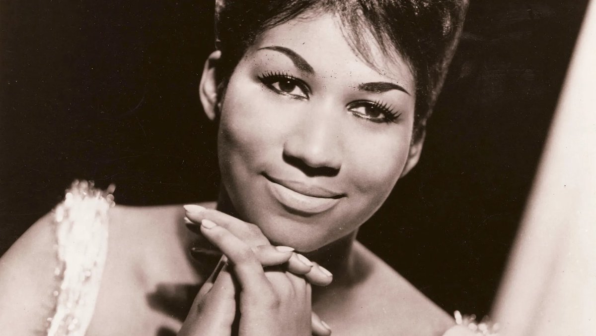 Yesterday, 4 years ago already, the Queen of Soul - #ArethaFranklin, left us.

The world lost one of the greatest musicians in history. She was multitalented.  She was not only a gifted singer, songwriter, and pianist... 🎹🎤👸🏾