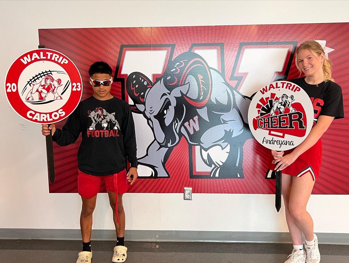 waltripcheer's tweet photo. Waltrip Customized Yard Signs are now on sale!  https://t.co/plehLXPLHq This is the ONLY time that signs will be sold this year! Signs are fully customizable with name, sport and grad year. Don’t miss out! 
•
•
@WaltripHSFB @waltripramband @WaltripRamsVB @WaltripRam https://t.co/zzoeVom4WI