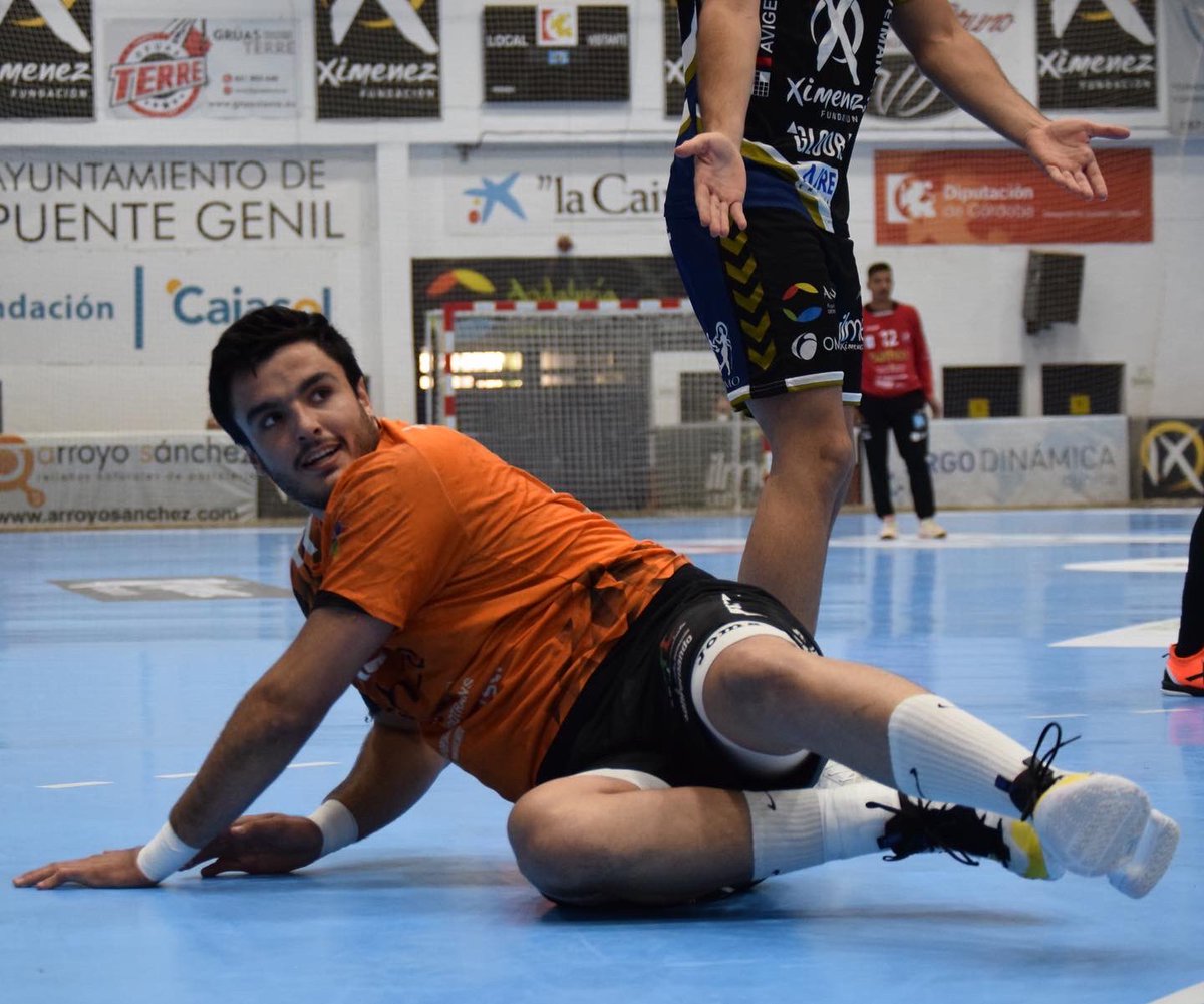 jaimegallegom's tweet photo. Toca parar un tiempo, el pasado jueves sufrí una rotura de LCA

Ya pensando en pasar por quirófano y empezar la recuperación para volver más fuerte 💪🏽⚔️

Muchas gracias a todos por los mensajes https://t.co/q6S6MyIvpP