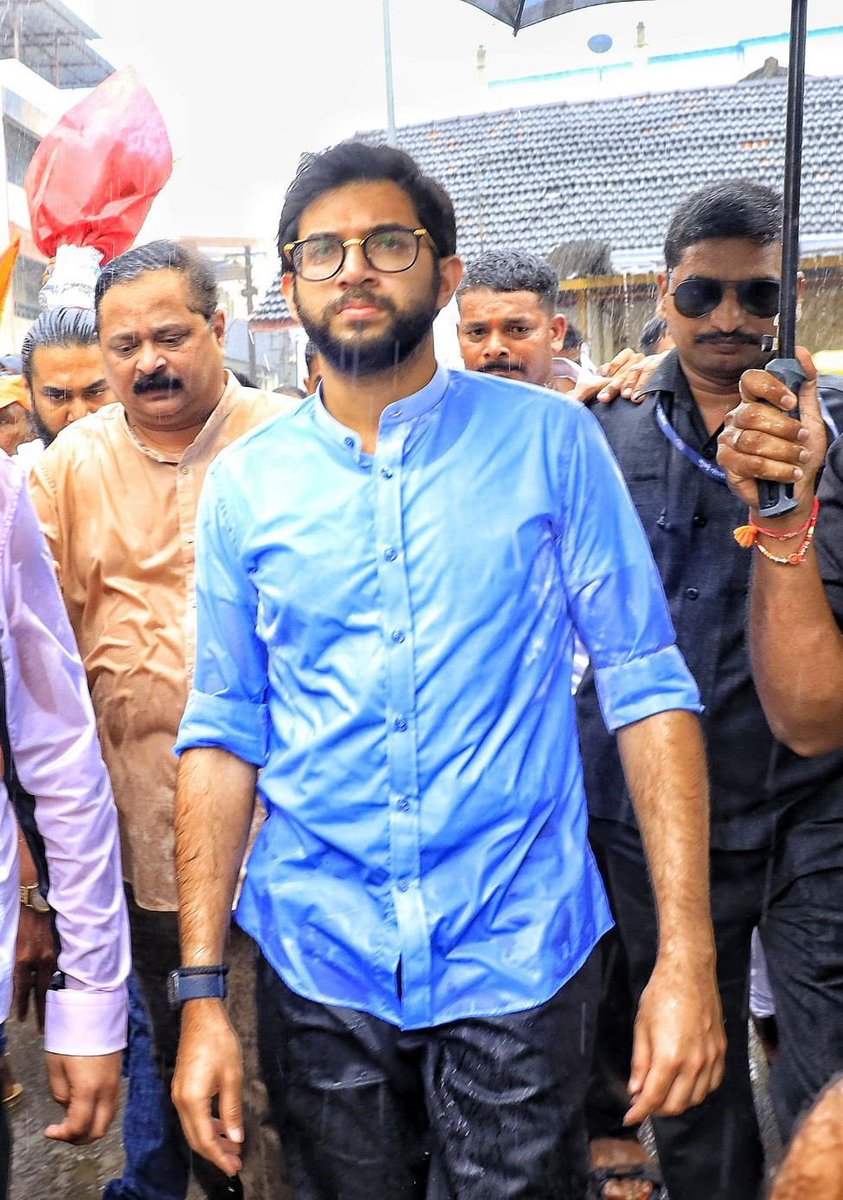 Rahool N Kanal (@rahoolnkanal) on Twitter photo Pasina… pani aur sachai jab milti hai toh aisa dikhta hai… Garv hai dilse mujhe <a href="/AUThackeray/">Aaditya Thackeray</a> ji my leader my pride !!!
Respect ✊🏻 Pasina… pani aur sachai jab milti hai toh aisa dikhta hai… Garv hai dilse mujhe <a href="/AUThackeray/">Aaditya Thackeray</a> ji my leader my pride !!!
Respect ✊🏻