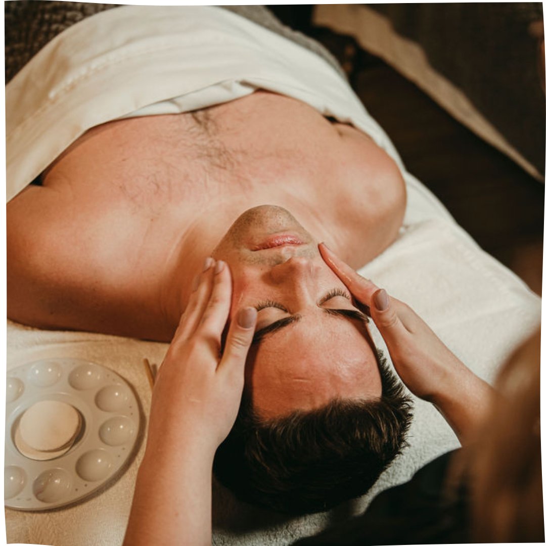 wrapturespa's tweet photo. Because facials are more relaxing than farming.

#selfcare #facialsformen #glowup #downtownmoosejaw #datenight #fun https://t.co/flvtWPAE6C