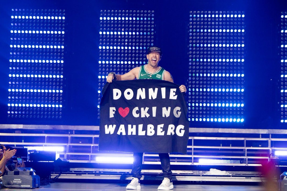 NKOTB's tweet image. To our loving, fiery, and fearless brother @DonnieWahlberg … HAPPY BIRTHDAY!!! Thank you for always bringing an energy like no other to the stage and our lives! You inspire us to give life our all and do everything with #BHLove 🤖❤️ We love you! 
📸 @ParisVisone