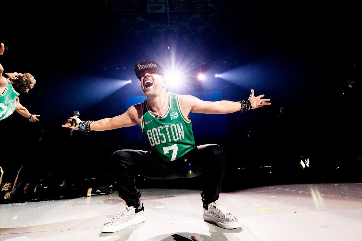 NKOTB's tweet image. To our loving, fiery, and fearless brother @DonnieWahlberg … HAPPY BIRTHDAY!!! Thank you for always bringing an energy like no other to the stage and our lives! You inspire us to give life our all and do everything with #BHLove 🤖❤️ We love you! 
📸 @ParisVisone