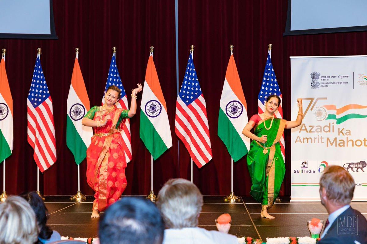 CGI_Atlanta's tweet photo. On the landmark occasion of #IndiaAt75, artistes of the Maharashtra Mandal #Atlanta mesmerised the audience with their performance at the Independence Day Reception 🇮🇳. #AzadiKaAmritMahotsav 
@MEAIndia 
@IndianDiplomacy 
@IndianEmbassyUS 
@PIB_India https://t.co/38Y79gcjQg