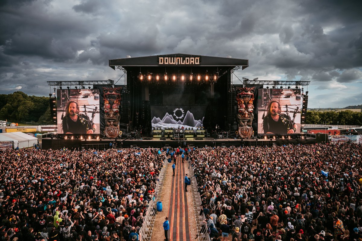 Download Festival tweet media
