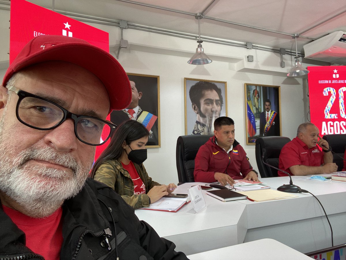En breve iniciaremos rueda de prensa del <a href="/PartidoPSUV/">PSUV</a> a cargo del 1er Vicepresidente del partido Diosdado Cabello. Orientaremos sobre el proceso de renovación de las estructuras de base del PSUV