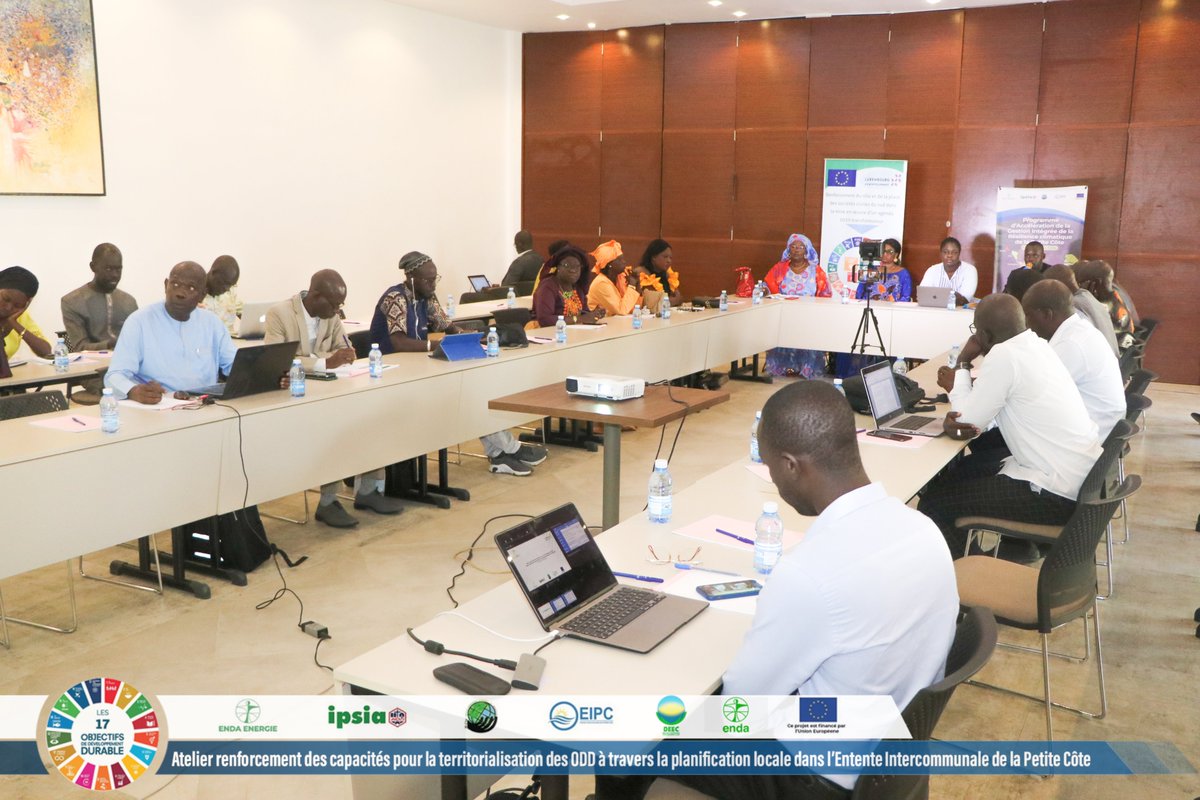 endaenergylinks's tweet photo. #EndaEnergie #ENDAODD #AGIR_PetiteCote
ENDA ENERGIE organise un atelier de deux jours avec les élus locaux de la Petite Cote, dans une perspective d’intégrer les ODD dans la planification locale par une sensibilisation et un renforcement de capacité des décideurs locaux. https://t.co/9f5tw70fsI