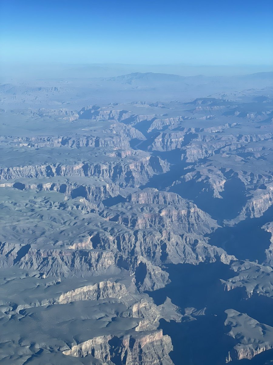 JackStewartBook's tweet photo. There’s a big hole in the ground… still not as big as most potholes in New Orleans! #amflying #PilotLife #GCNP #NOLA https://t.co/62WYsEs3ED